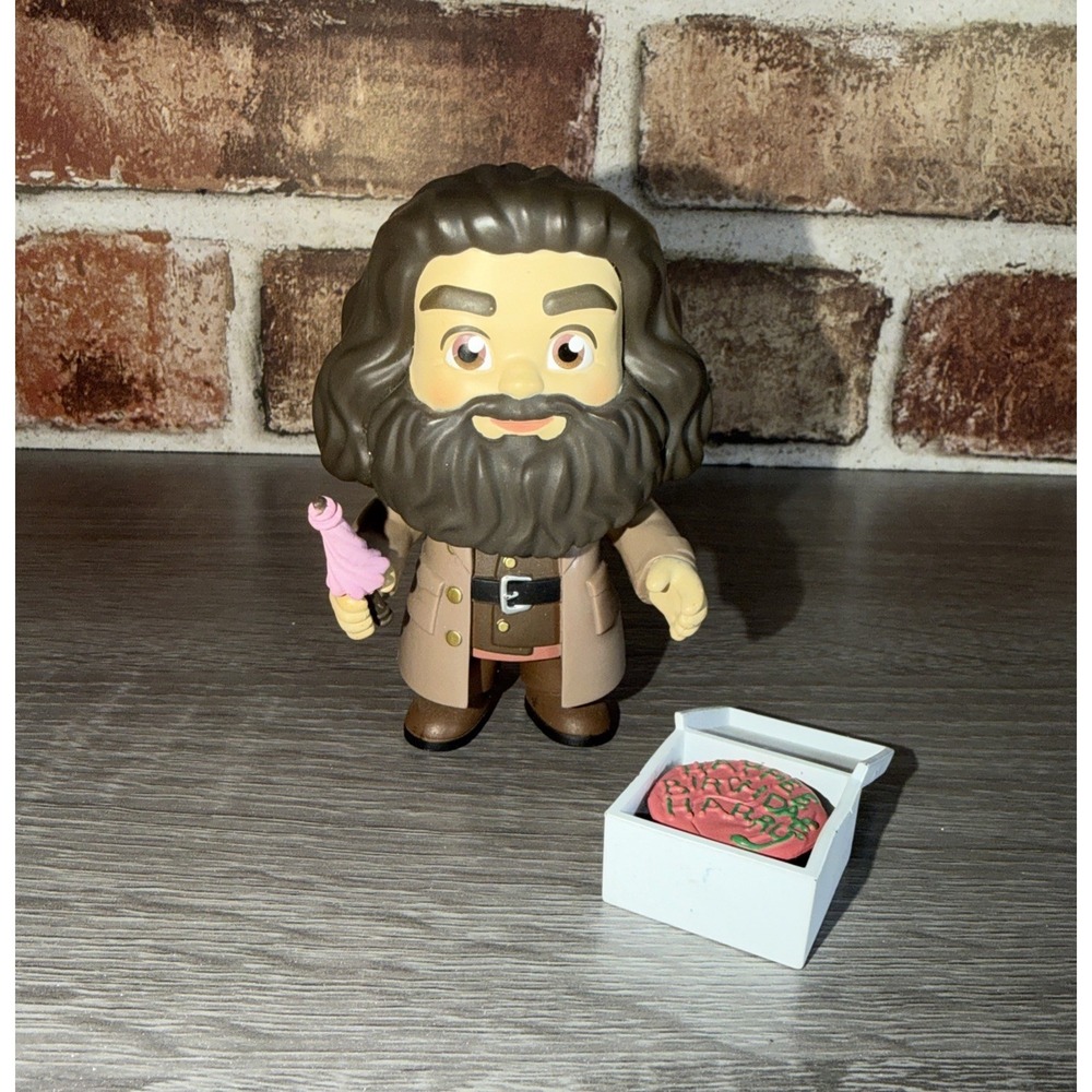 Funko Pop Super Harry Potter Rubeus Hagrid #78 w/ Birthday Cake Loose